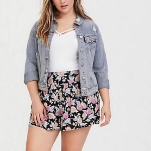 Torrid pastel and black floral gauze rayon shorts 4